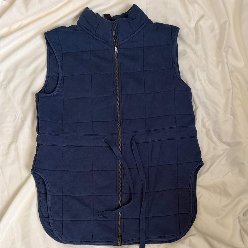 Navy Quilted Sleeveless Vest
